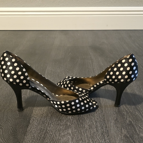 Reflex Black and White Polka Dot Heels - Picture 3 of 6